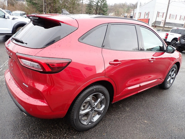 Certified 2023 Ford Escape ST-Line w/ Tech Pack #1 image 5
