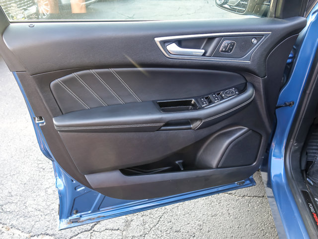 Certified 2019 Ford Edge ST AWD/4WD image 21