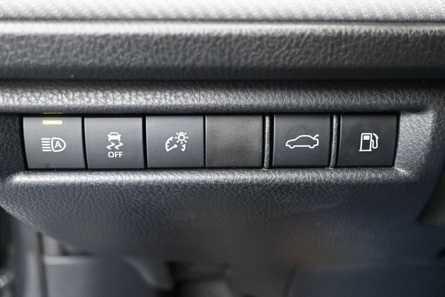 Used 2025 Toyota Camry SE w/ Multimedia Upgrade Package FWD image 23