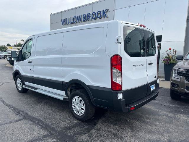Certified 2025 Ford Transit 250 Low Roof w/ Exterior Upgrade Package RWD image 4