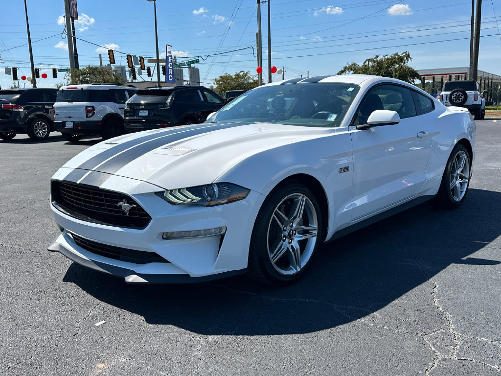 Certified 2021 Ford Mustang Coupe w/ 2.3L High Performance Package RWD image 3