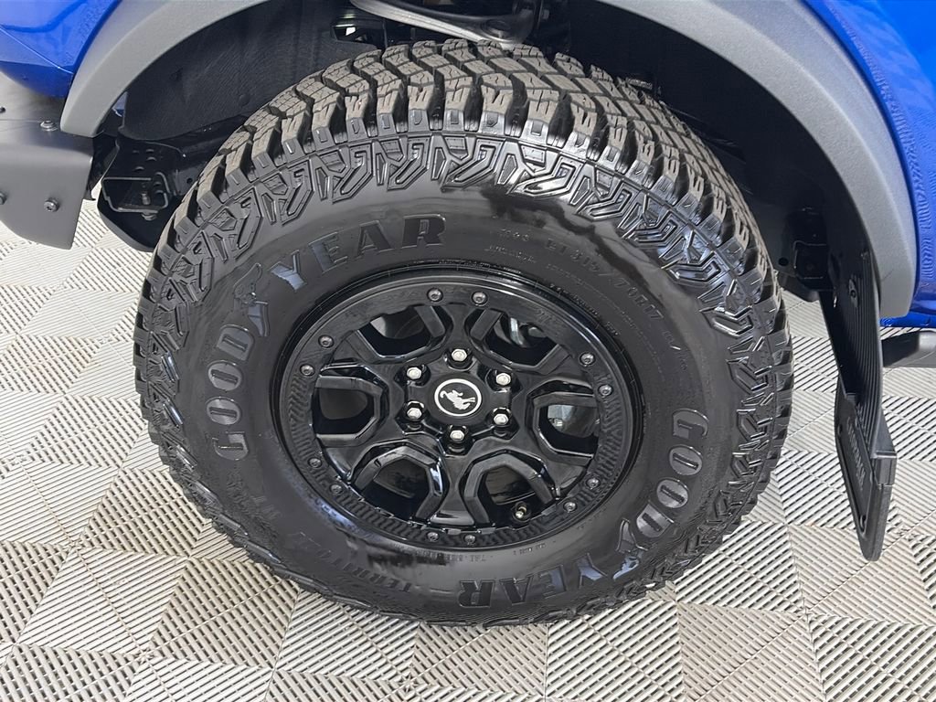 Certified 2021 Ford Bronco First Edition AWD/4WD image 8