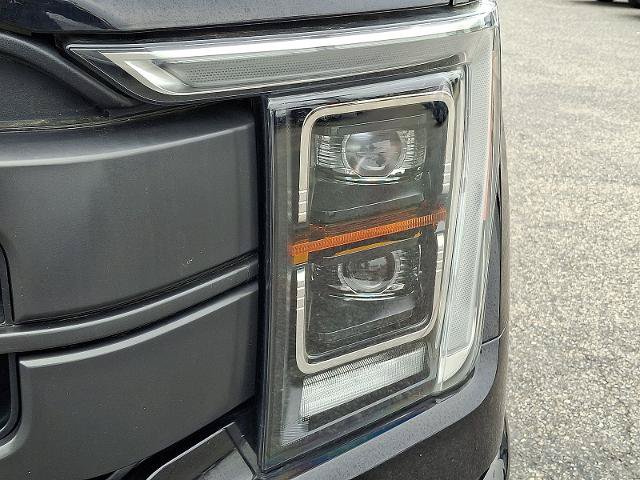 Certified 2022 Ford F150 Lariat w/ Equipment Group 502A High AWD/4WD image 8
