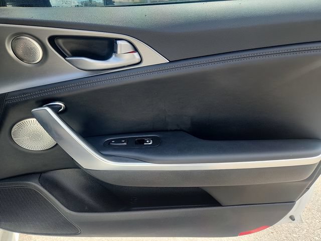 Used 2018 Kia Stinger GT2 RWD image 35