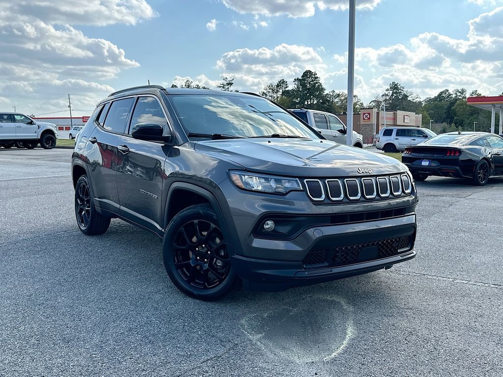 Used 2022 Jeep Compass Latitude image 5
