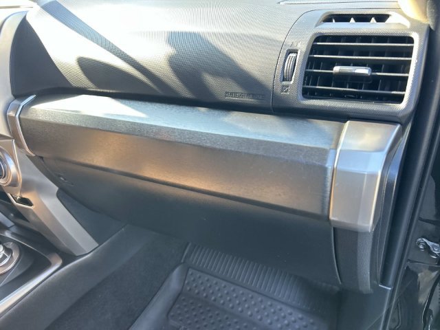 Used 2019 Toyota 4Runner SR5 AWD/4WD image 28