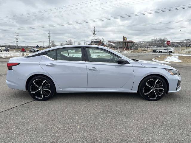 Used 2024 Nissan Altima 2.5 SR image 4