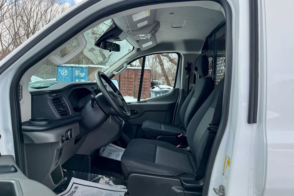 Certified 2024 Ford Transit 250 Low Roof AWD w/ Exterior Upgrade Package image 20