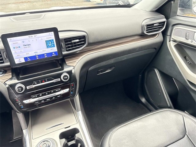 Certified 2024 Ford Explorer Limited image 17