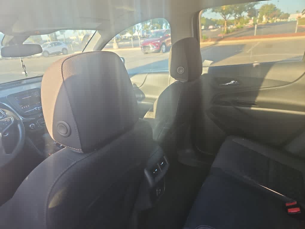 Used 2023 Chevrolet Equinox LT FWD image 11
