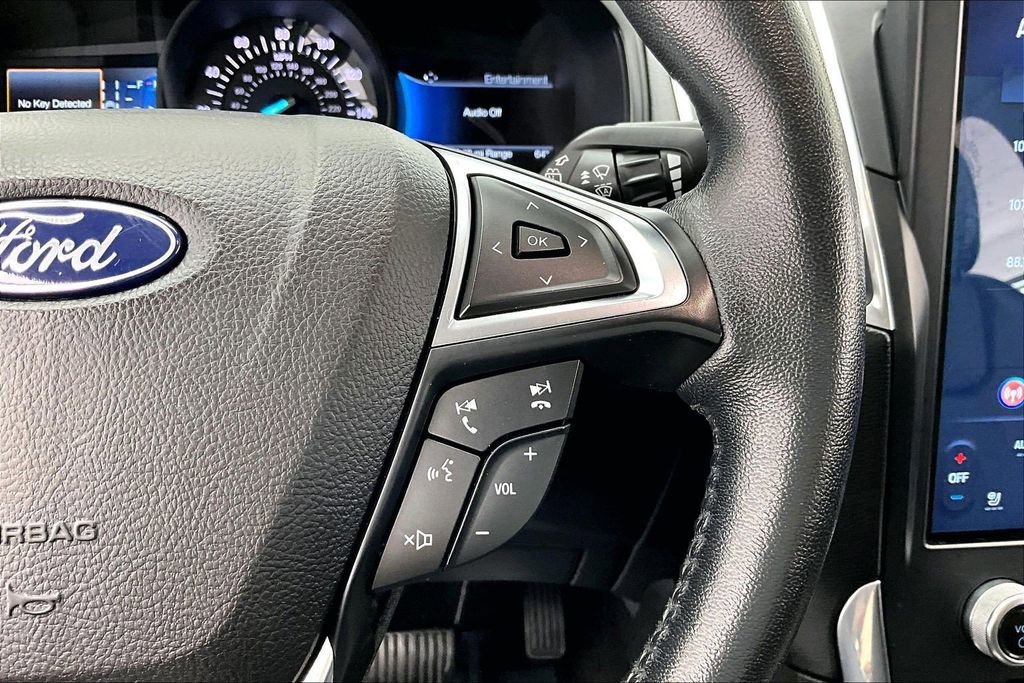 Certified 2022 Ford Edge Titanium AWD/4WD image 19