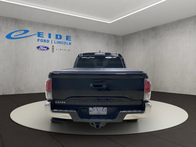 Used 2023 Toyota Tacoma TRD Off-Road AWD/4WD image 9