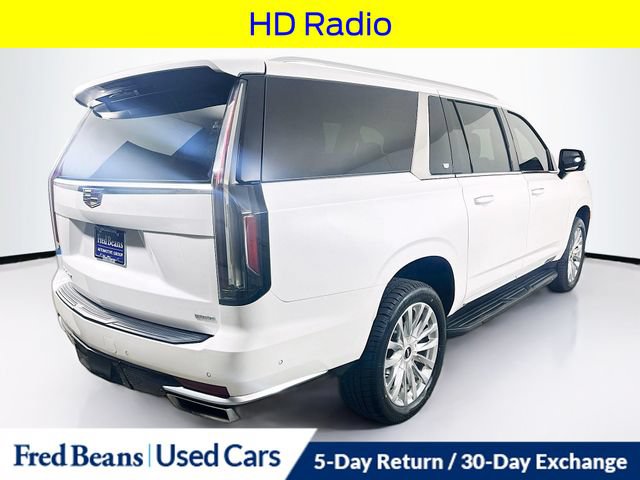 Used 2022 Cadillac Escalade ESV Premium Luxury AWD/4WD image 9