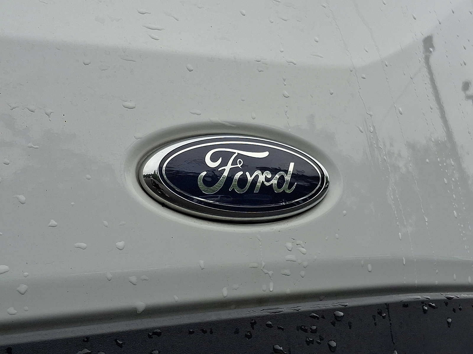 Certified 2025 Ford Transit 350 XLT RWD image 28
