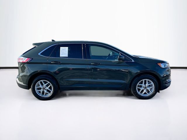 Certified 2024 Ford Edge SEL image 8
