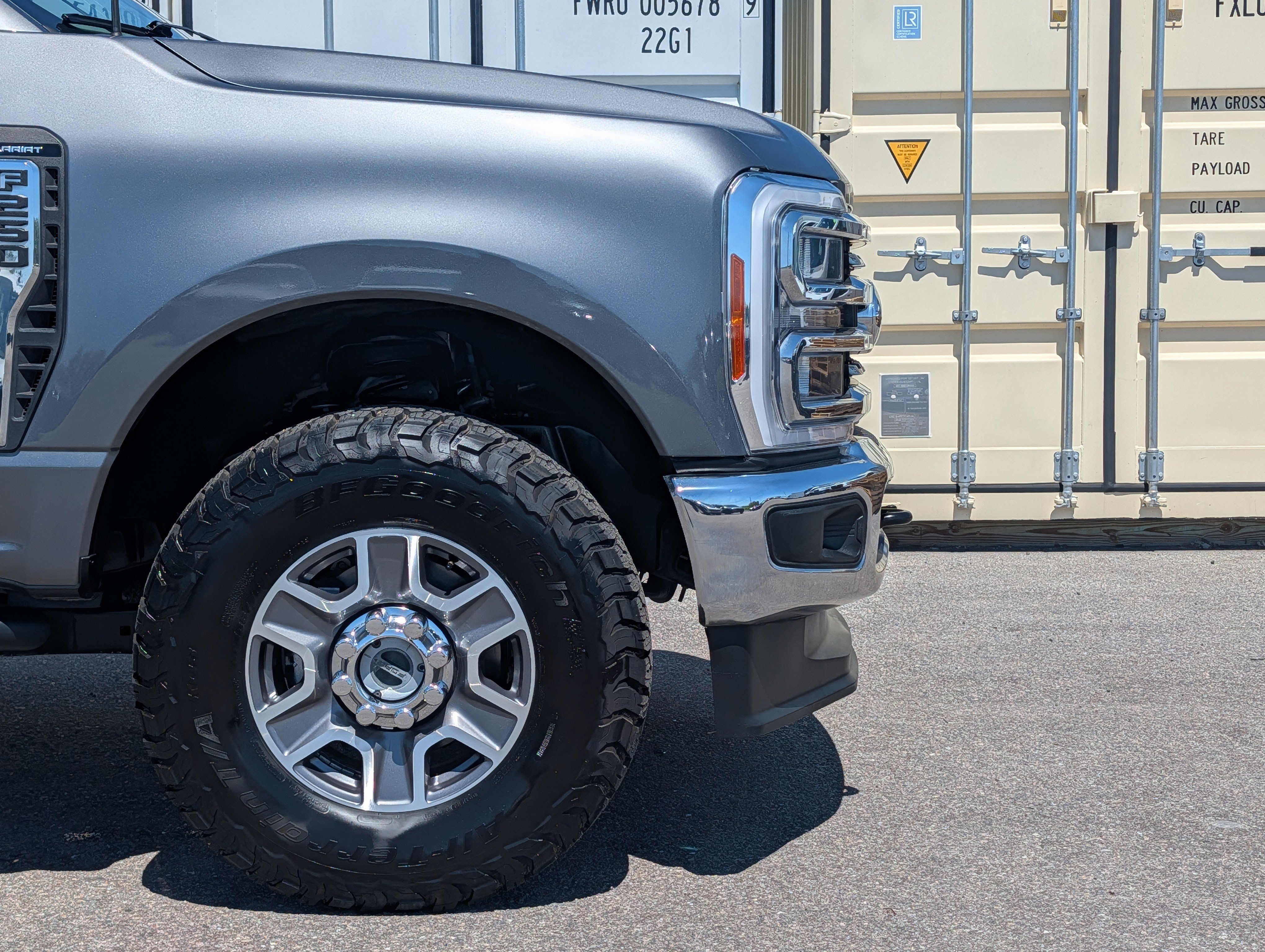 Certified 2023 Ford F250 Lariat AWD/4WD image 11