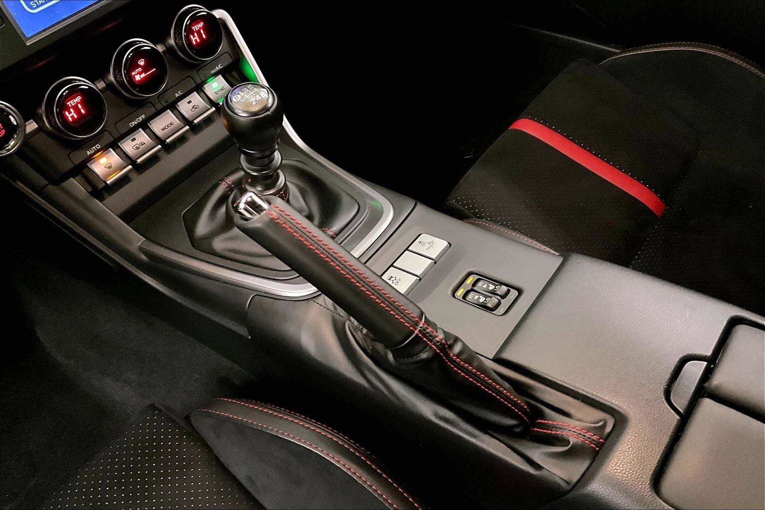 Used 2024 Subaru BRZ Limited image 16