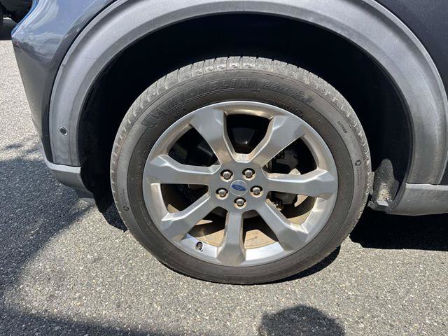 Certified 2020 Ford Explorer Platinum w/ Premium Technology Package AWD/4WD image 33