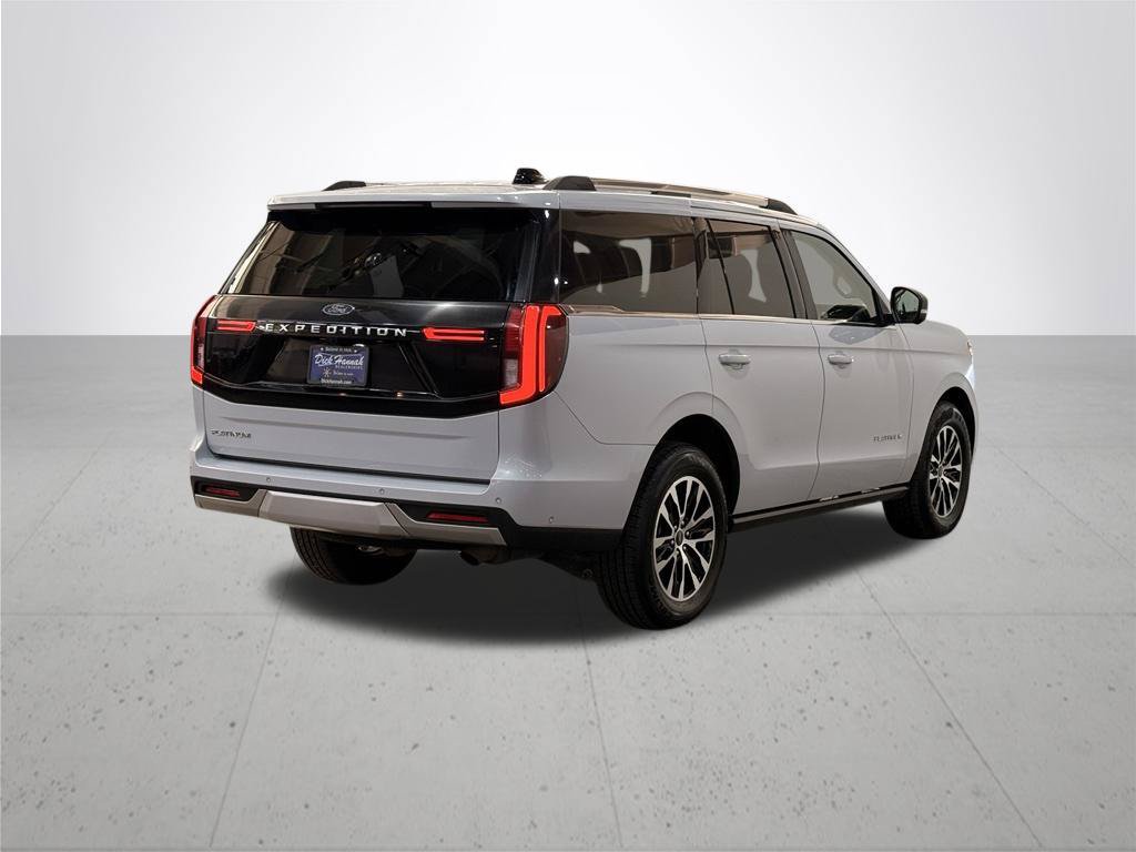 Certified 2025 Ford Expedition Platinum AWD/4WD image 12