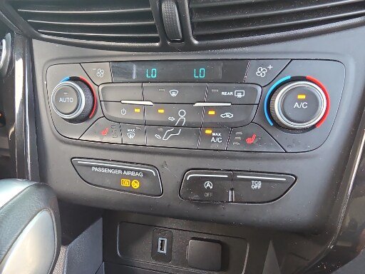 Certified 2019 Ford Escape SEL FWD image 5