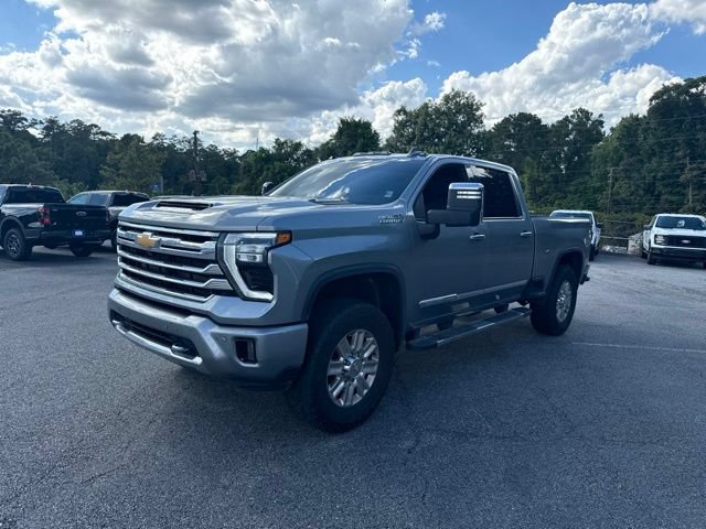 Used 2024 Chevrolet Silverado 2500 High Country w/ Technology Package AWD/4WD image 11