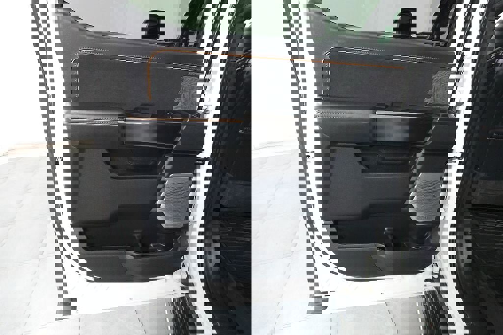 Certified 2023 Ford F150 Platinum w/ FX4 Off-Road Package image 28