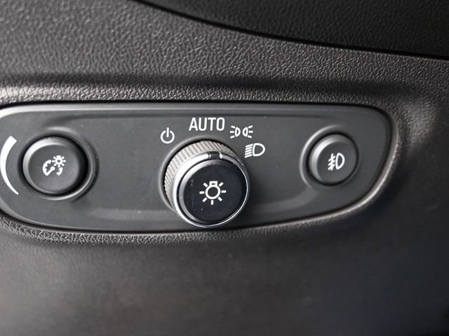 Used 2020 Chevrolet Equinox Premier image 23