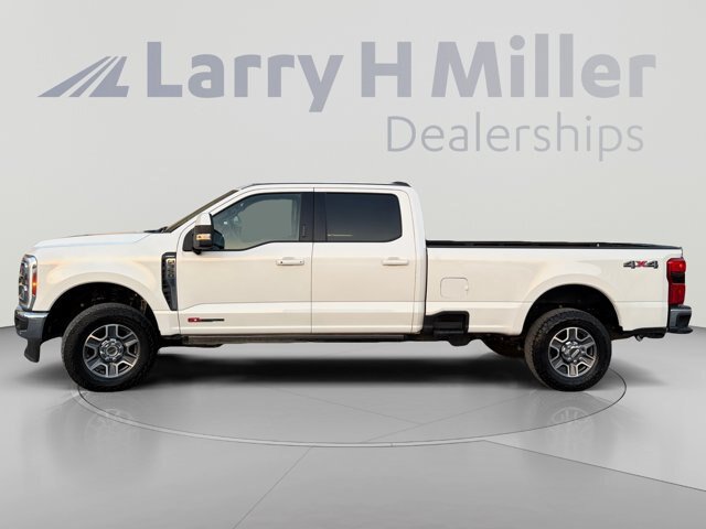 Certified 2023 Ford F350 Lariat w/ Lariat Ultimate Package AWD/4WD image 2