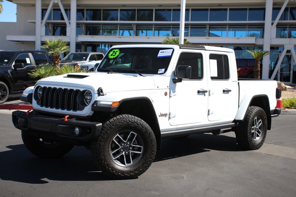 Used 2025 Jeep Gladiator Mojave