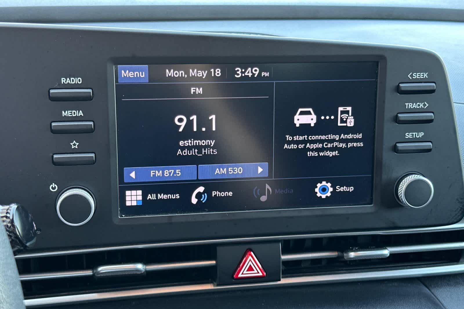 Used 2022 Hyundai Elantra SE FWD image 17