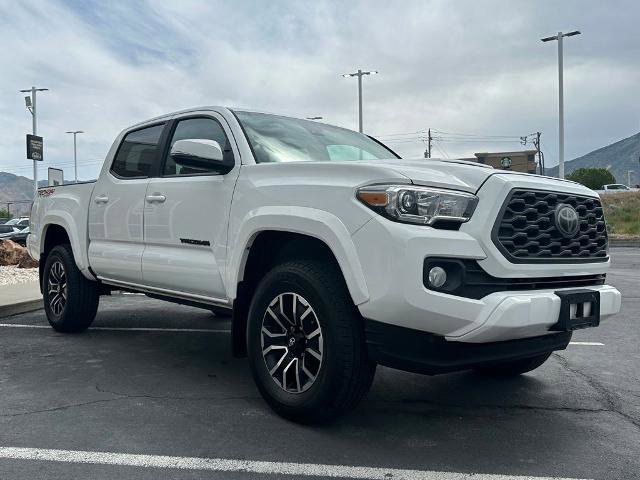 Used 2020 Toyota Tacoma TRD Sport w/ Technology Package AWD/4WD image 6