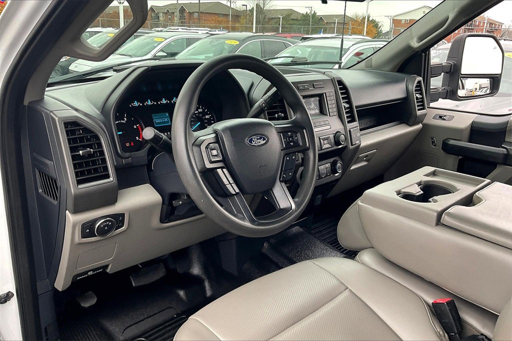 Certified 2022 Ford F250 XL w/ STX Appearance Package image 12