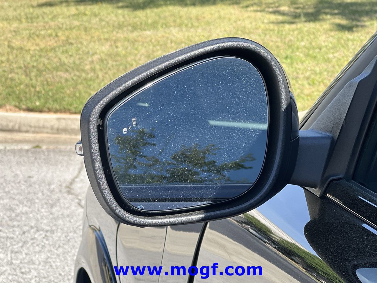 Certified 2023 Ford Mustang Mach-E Premium w/ Mustang Nite Pony Package image 31