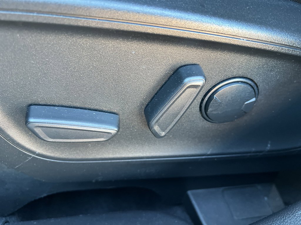 Certified 2023 Ford Escape Active w/ Tech Pack #1 image 17