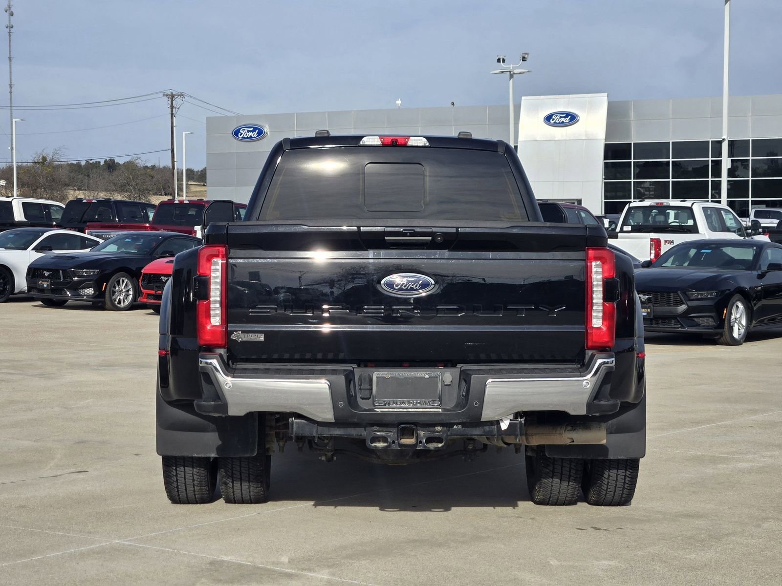 Certified 2023 Ford F350 Lariat w/ Chrome Package image 8