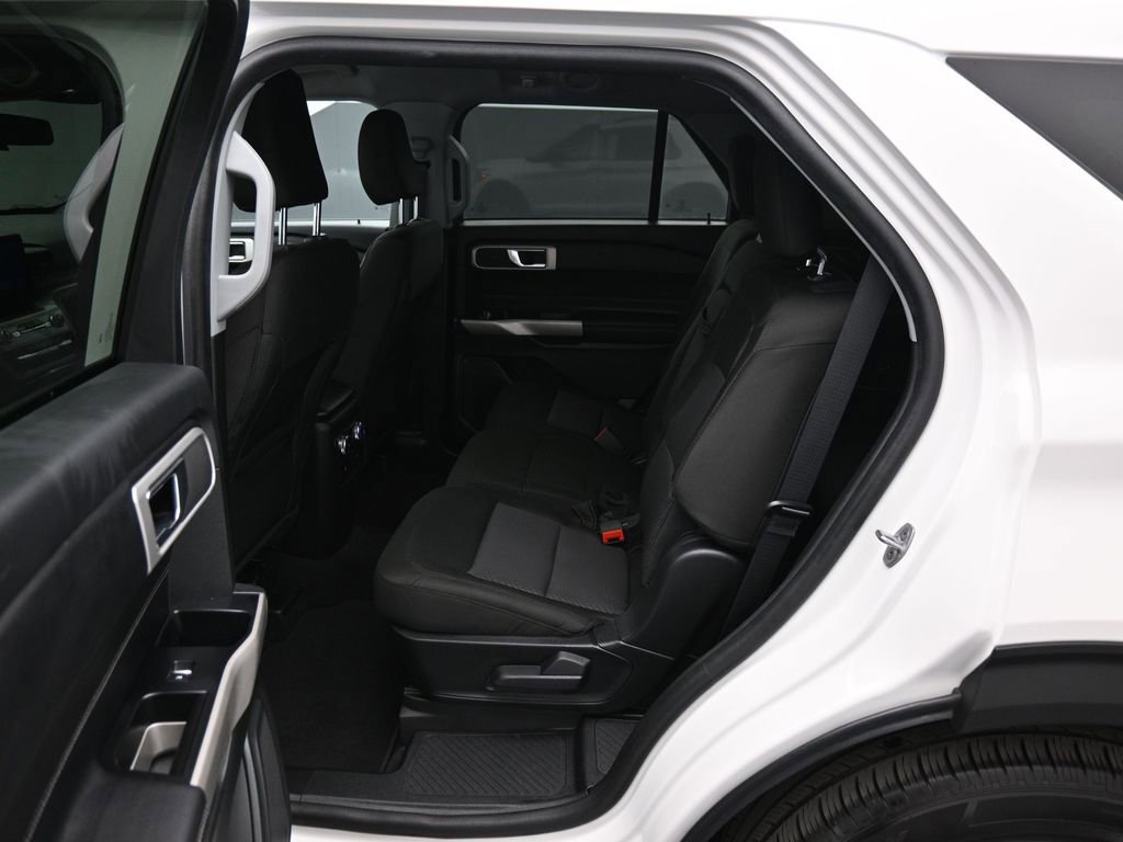 Certified 2022 Ford Explorer XLT image 19