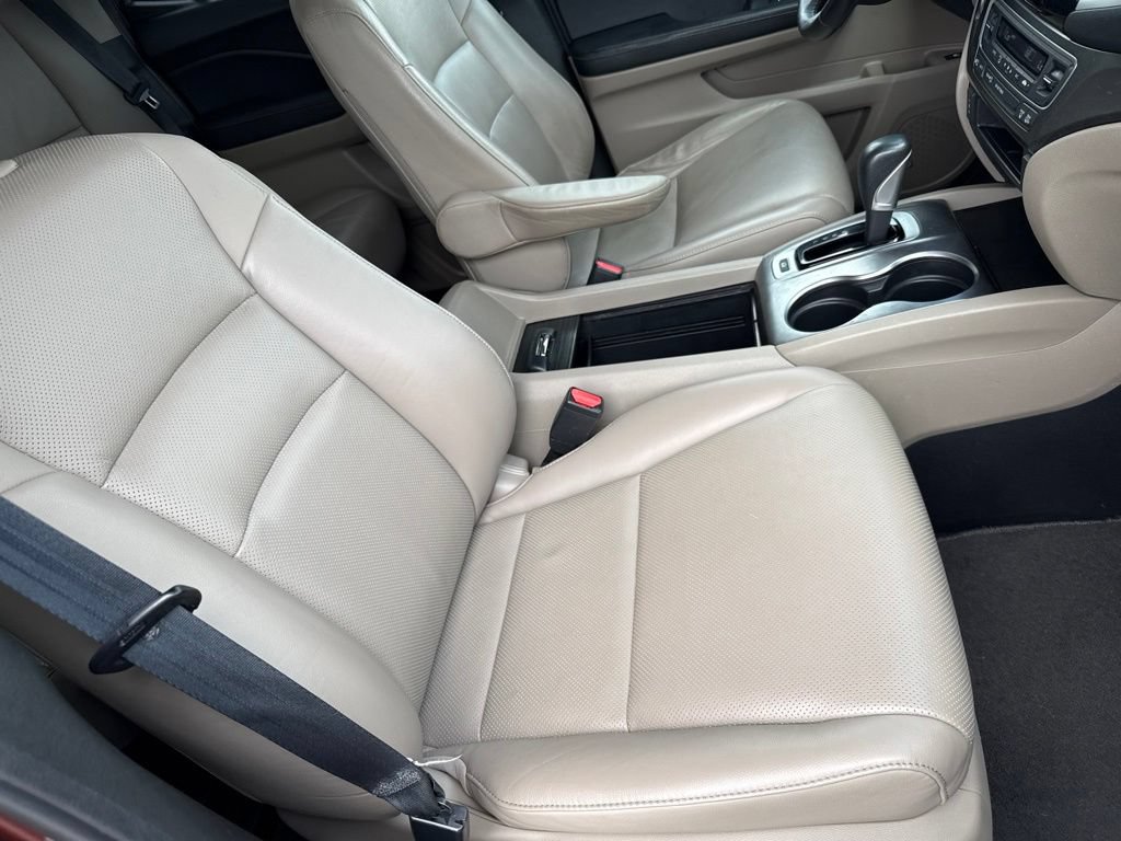 Used 2018 Honda Ridgeline RTL-T image 32