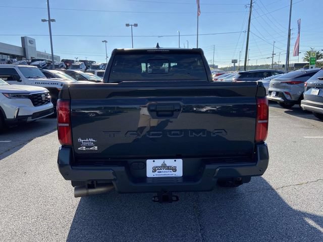 Used 2024 Toyota Tacoma SR5 AWD/4WD image 4