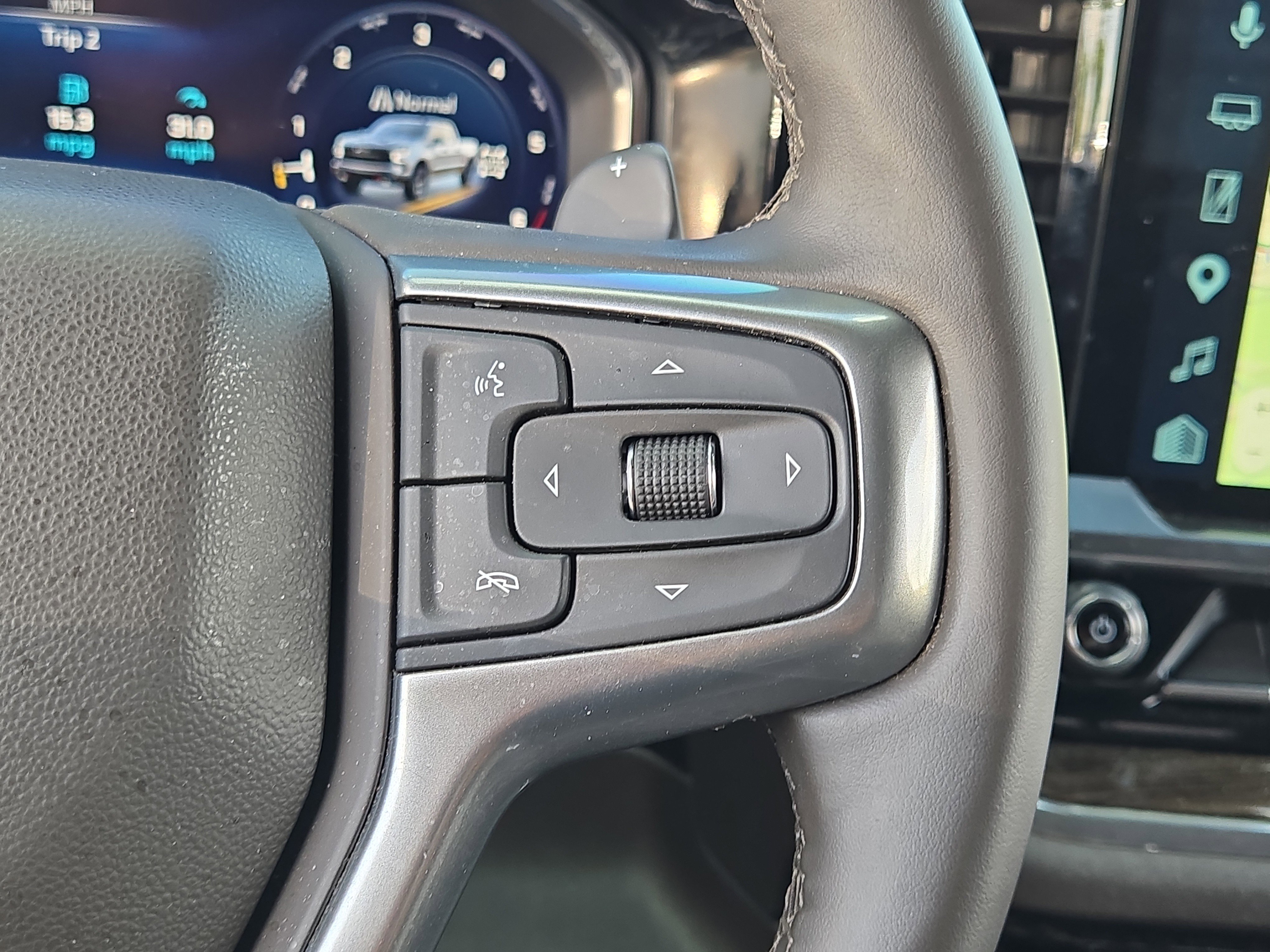 Used 2024 Chevrolet Silverado 1500 LT Trail Boss w/ Convenience Package II AWD/4WD image 27