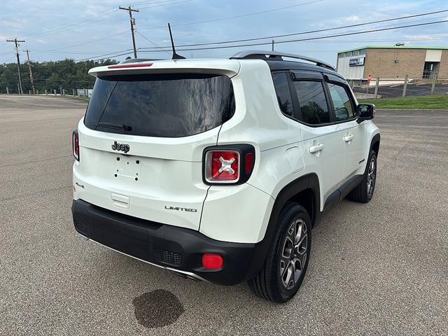 Used 2018 Jeep Renegade Limited w/ UConnect 8.4 Nav Group AWD/4WD image 4