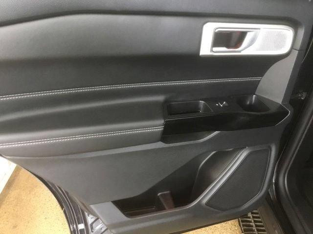 Certified 2023 Ford Explorer ST w/ Equipment Group 401A AWD/4WD image 9