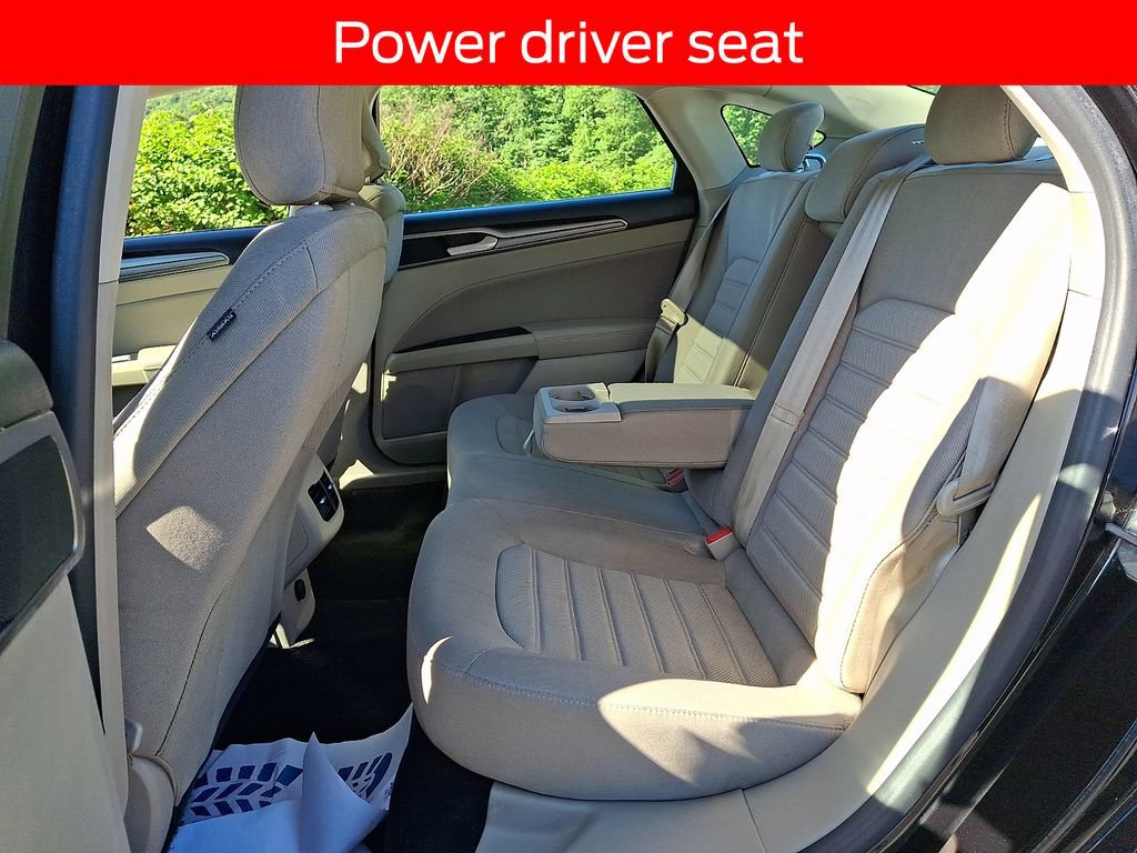 Certified 2019 Ford Fusion SE FWD image 10