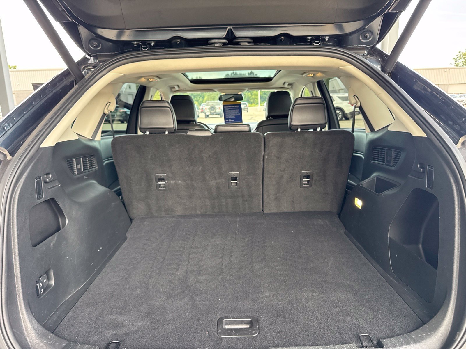Certified 2024 Ford Edge SEL w/ Convenience Package AWD/4WD image 40