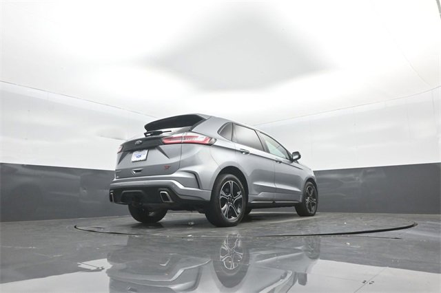 Certified 2020 Ford Edge ST image 39
