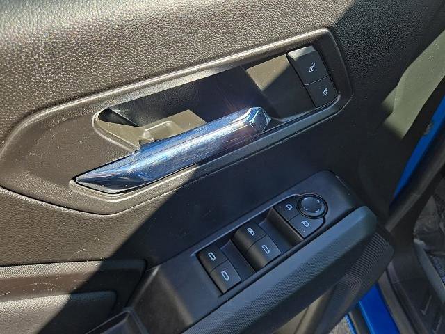 Used 2023 Chevrolet Colorado LT w/ LT Convenience Package AWD/4WD image 15