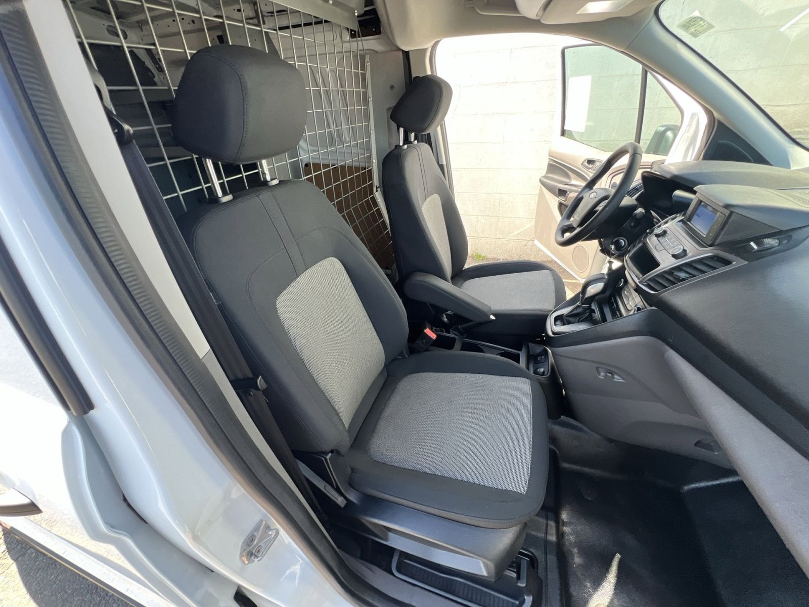 Certified 2023 Ford Transit Connect XL FWD image 24