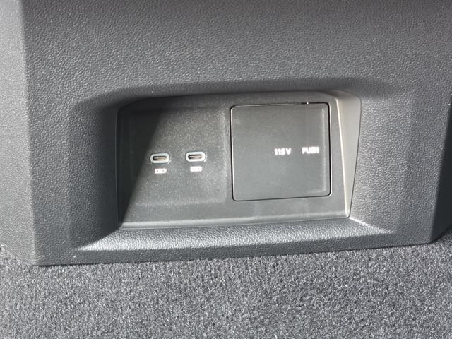 Used 2021 Volkswagen Atlas Cross Sport SEL Premium R-Line AWD/4WD image 21