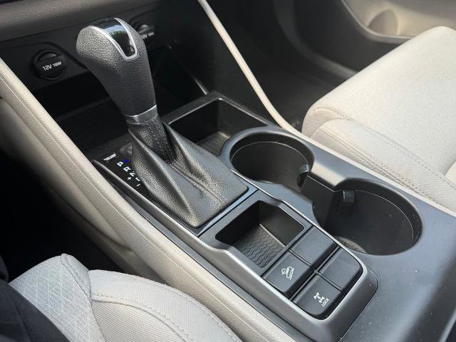 Used 2018 Hyundai Tucson SE w/ Cargo Package AWD/4WD image 16
