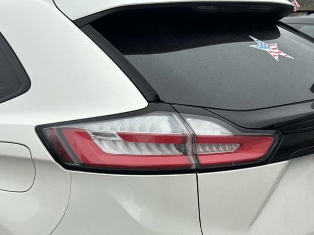 Certified 2019 Ford Edge ST w/ Equipment Group 401A image 9