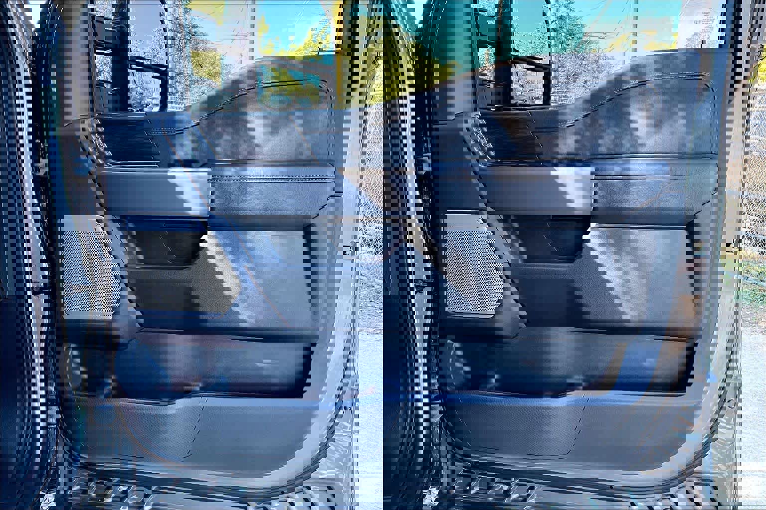 Certified 2025 Ford F150 Lariat w/ Equipment Group 501A Mid image 23